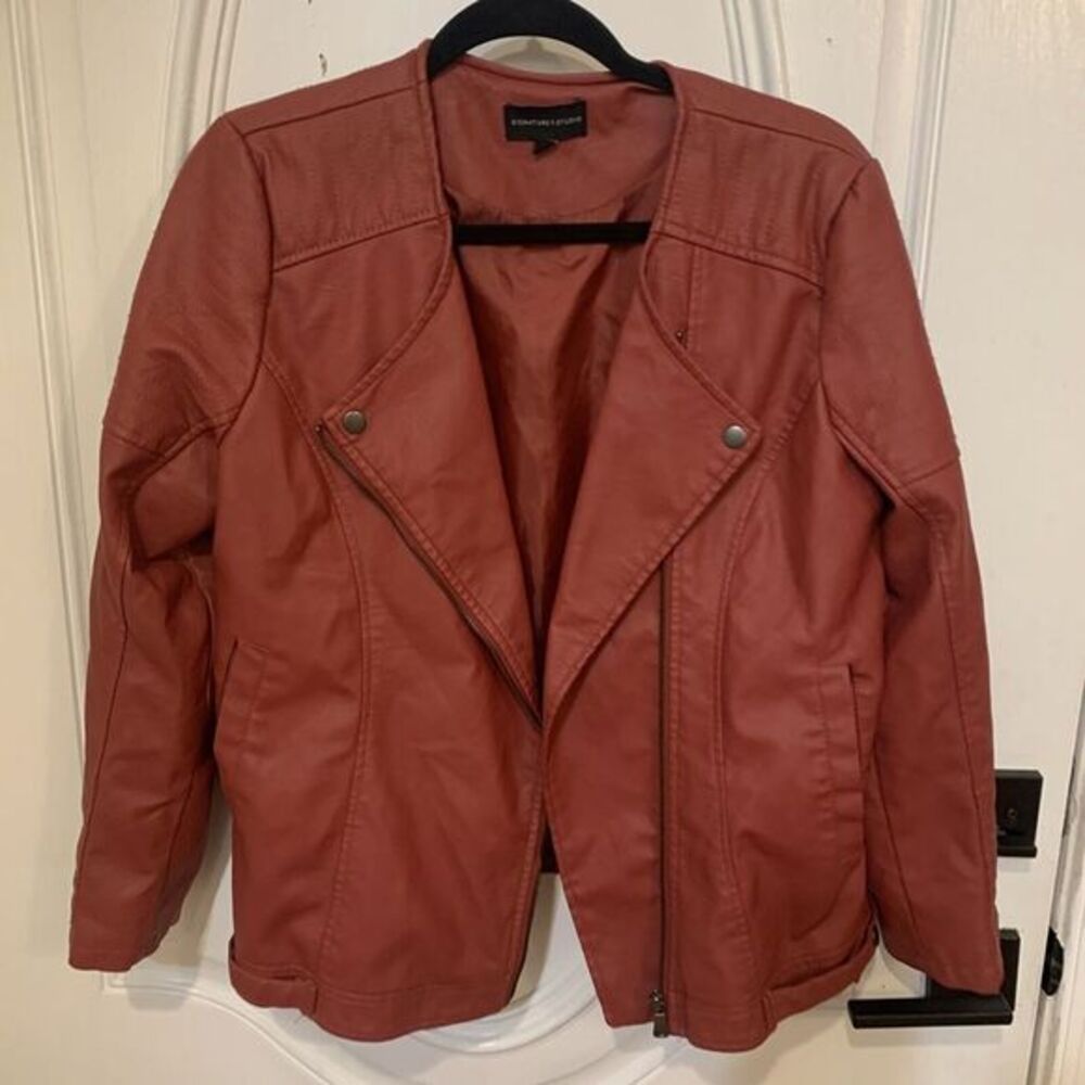 SIGNATURE STUDIO Red faux leather Motorcycle Jacket‎ womens Large